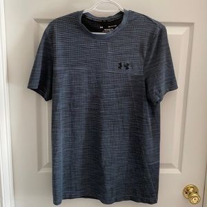 Under armour men’s dry fit shirt